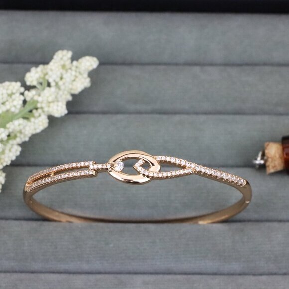 Rose Gold Bangle with Elegant Linked Center and Crystal Detailing, XPBL0565 - Picture 10 of 12